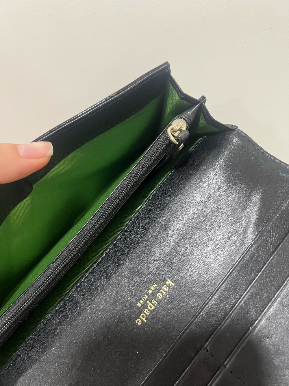 Kate Spade Black Pebbled Leather Shoulder Bag with Matching Wallet - Picture 3 of 6